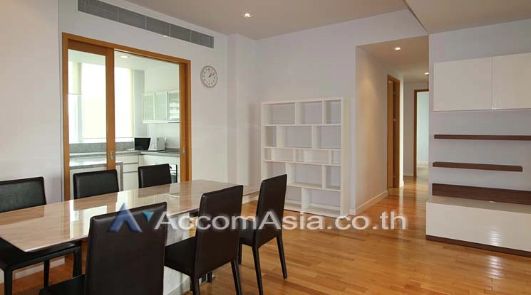  3 Bedrooms  Condominium For Rent in Sukhumvit, Bangkok  near BTS Asok - MRT Sukhumvit (13001597)