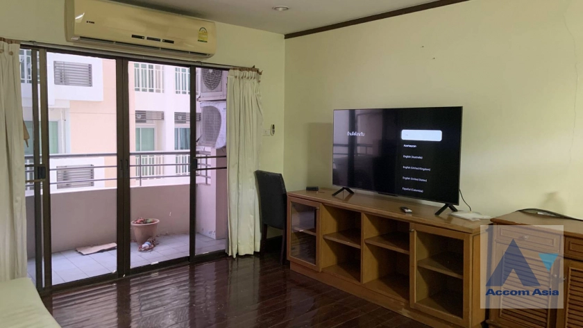 unit 3 Bedrooms  Condominium For Rent in Sukhumvit, Bangkok  near BTS Thong Lo (13001626)