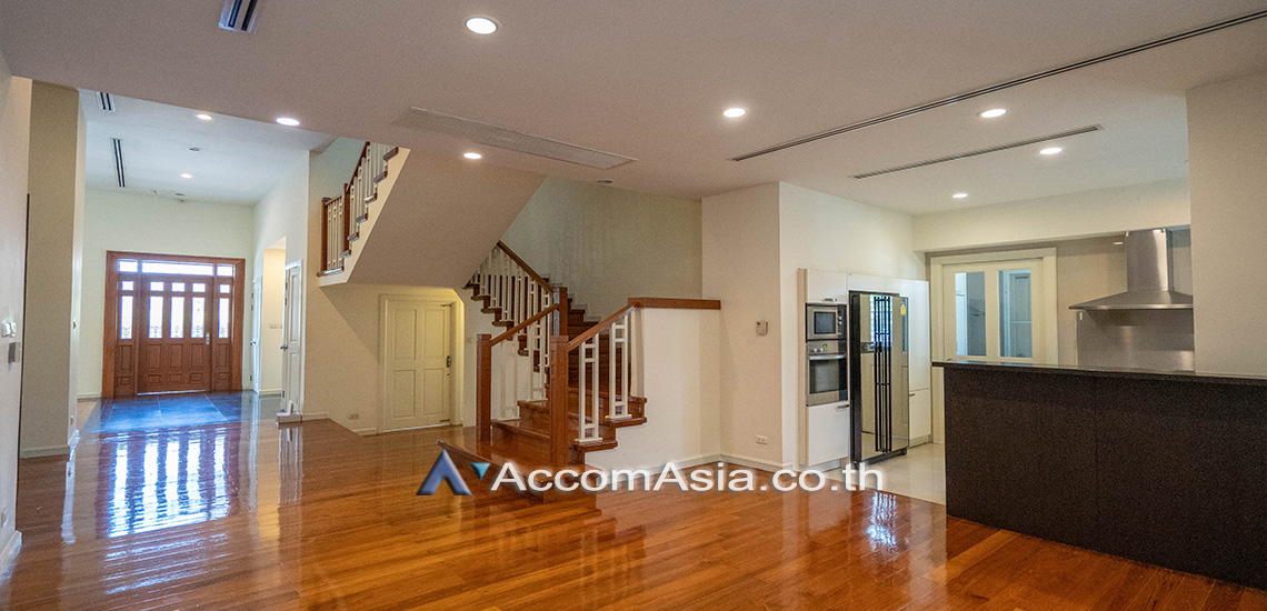 1  4 br House for rent and sale in sukhumvit ,Bangkok BTS Phra khanong at Baan Sansiri Sukhumvit 67 13001630