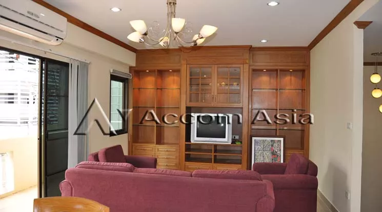  1  3 br Apartment For Rent in Sukhumvit ,Bangkok BTS Phrom Phong at Homey and relaxed 13001633