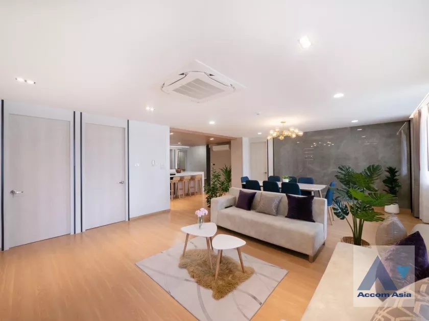 unitAcadamia Grand Tower