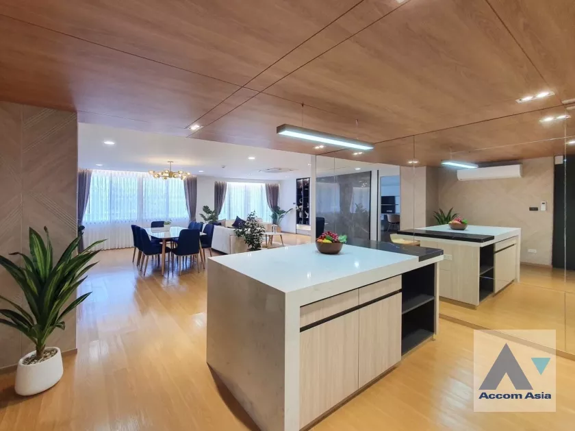 10  3 br Condominium For Rent in Sukhumvit ,Bangkok BTS Phrom Phong at Acadamia Grand Tower 13001640