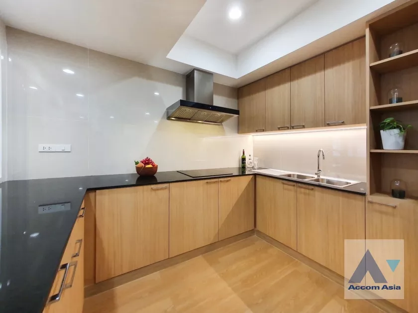 13  3 br Condominium For Rent in Sukhumvit ,Bangkok BTS Phrom Phong at Acadamia Grand Tower 13001640