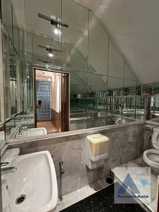 9  4 br Townhouse for rent and sale in Sukhumvit ,Bangkok BTS Thong Lo 13001642