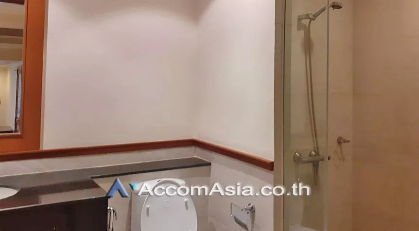 11  3 br Apartment For Rent in Sathorn ,Bangkok BTS Chong Nonsi at Quality Of Living 13001663