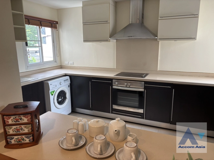 5  3 br Apartment for rent and sale in Sathorn ,Bangkok BTS Chong Nonsi at Quality Of Living 13001663