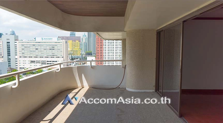 unitBig Balcony |  4 Bedrooms  Condominium For Rent in Sukhumvit, Bangkok  near BTS Nana (13001739)
