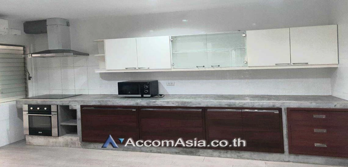 7  4 br Condominium For Rent in Sukhumvit ,Bangkok BTS Nana at Tower Park 13001743