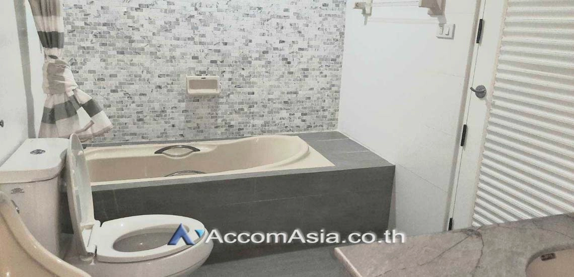 17  4 br Condominium For Rent in Sukhumvit ,Bangkok BTS Nana at Tower Park 13001743