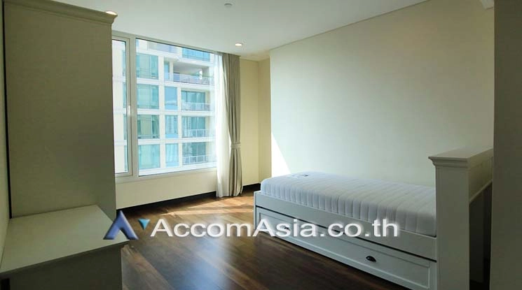 12  3 br Condominium For Rent in Ploenchit ,Bangkok BTS Chitlom at The Park Chidlom 13001752