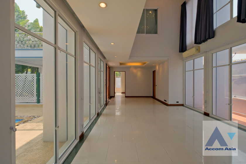 5  5 br House for rent and sale in Sukhumvit ,Bangkok BTS Phrom Phong 13001780