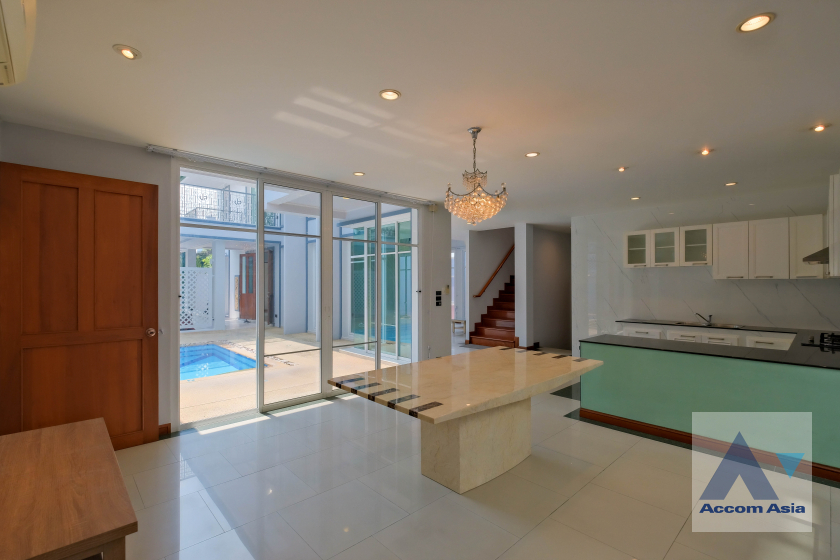 11  5 br House for rent and sale in Sukhumvit ,Bangkok BTS Phrom Phong 13001780