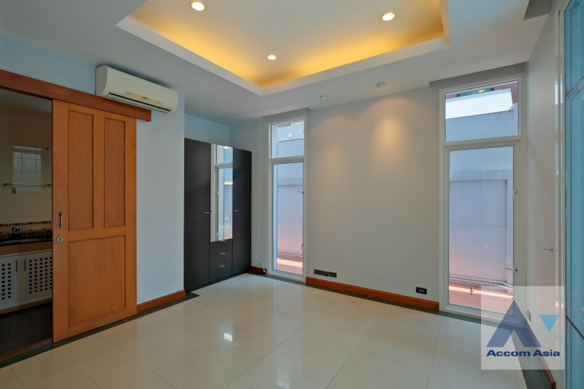 13  5 br House for rent and sale in Sukhumvit ,Bangkok BTS Phrom Phong 13001780