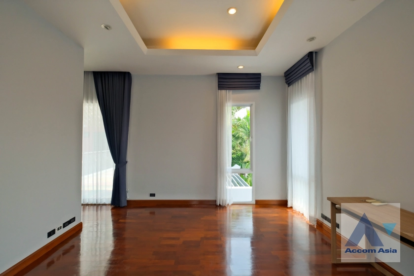 19  5 br House For Rent in sukhumvit ,Bangkok BTS Phrom Phong 13001780