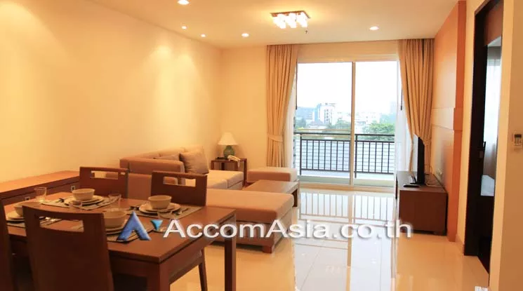 1 Bedroom  Apartment For Rent in Sukhumvit, Bangkok  near BTS Ekkamai (13001811)