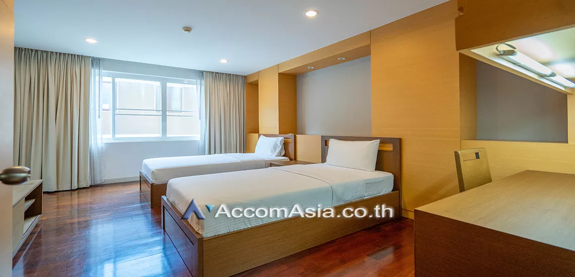 5  2 br Apartment For Rent in Sukhumvit ,Bangkok BTS Ekkamai at Living In Bangkok 13001812