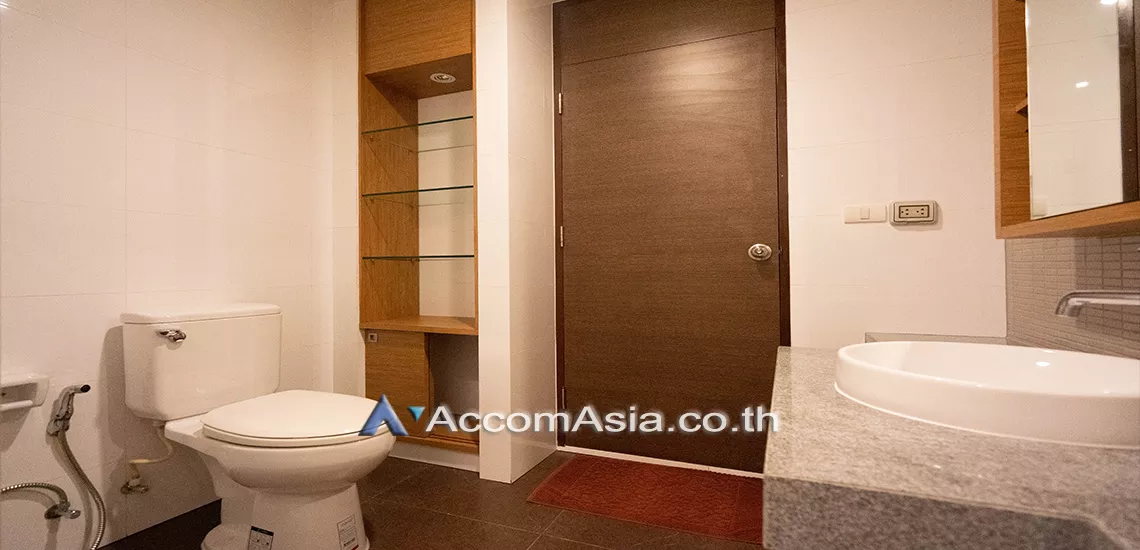 7  2 br Apartment For Rent in Sukhumvit ,Bangkok BTS Ekkamai at Living In Bangkok 13001812