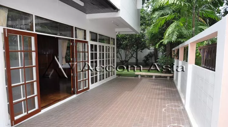 4  4 br House For Rent in Sukhumvit ,Bangkok BTS Phrom Phong at Privacy Living 13001817