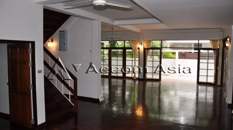 5  4 br House For Rent in Sukhumvit ,Bangkok BTS Phrom Phong at Privacy Living 13001817