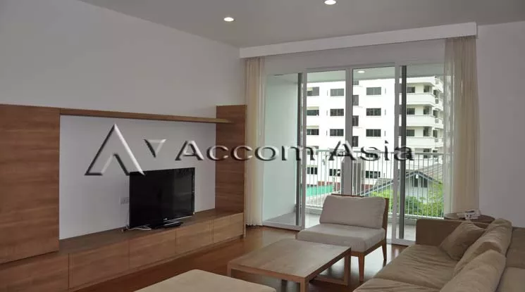 unit 3 Bedrooms  Apartment For Rent in Sukhumvit, Bangkok  near BTS Thong Lo (13001822)