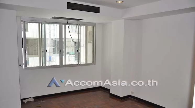 13  3 br Apartment For Rent in Sukhumvit ,Bangkok BTS Nana at Easy to access BTS and MRT 13001824