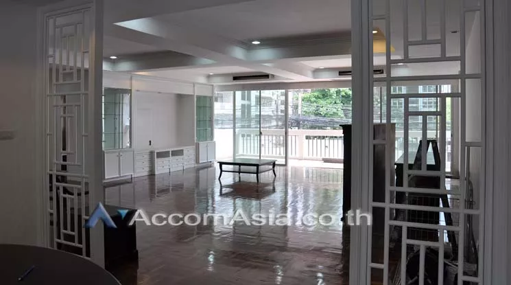 7  3 br Apartment For Rent in Sukhumvit ,Bangkok BTS Nana at Easy to access BTS and MRT 13001824