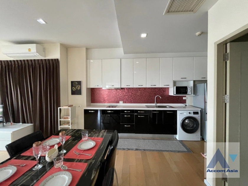 unitCorner Unit |  2 Bedrooms  Condominium For Rent & Sale in Sukhumvit, Bangkok  near BTS Ekkamai (13001827)