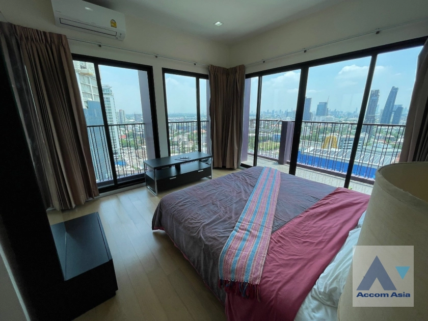 unitCorner Unit |  2 Bedrooms  Condominium For Rent & Sale in Sukhumvit, Bangkok  near BTS Ekkamai (13001827)