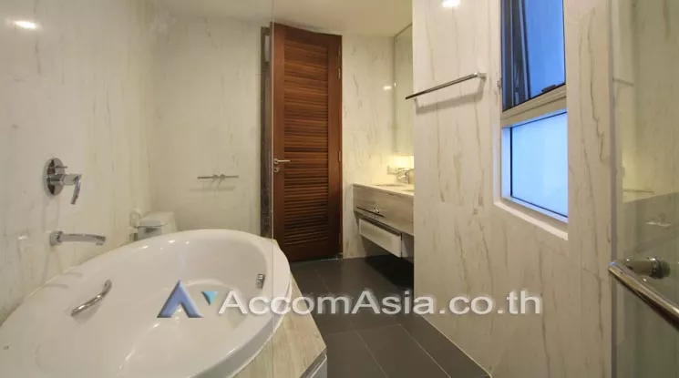 15  4 br Apartment For Rent in Sukhumvit ,Bangkok BTS Asok - MRT Sukhumvit at Spacious Living in Asoke – 220 SQ.M. Up 13001841
