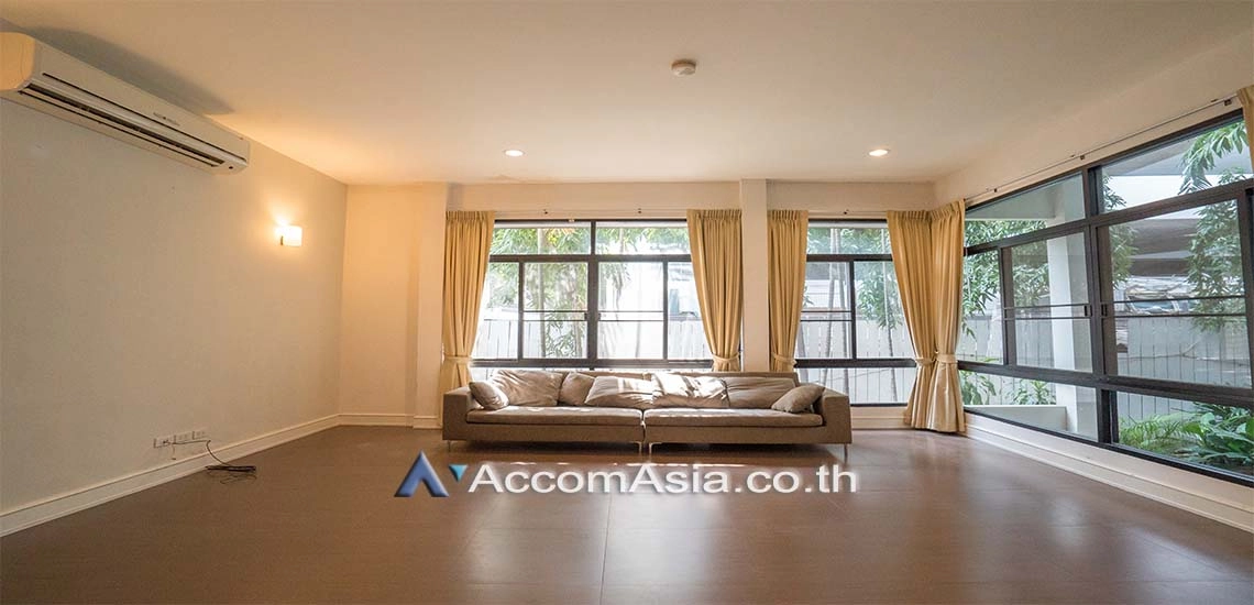 unitPet friendly |  Bright house with open layout in Sukhumvit (13001852)
