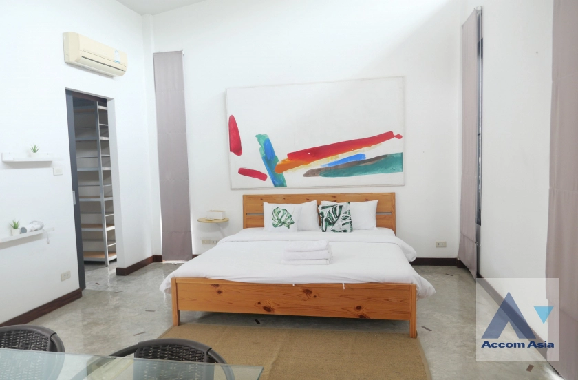 13  3 br House for rent and sale in Sukhumvit ,Bangkok BTS Thong Lo 13001853