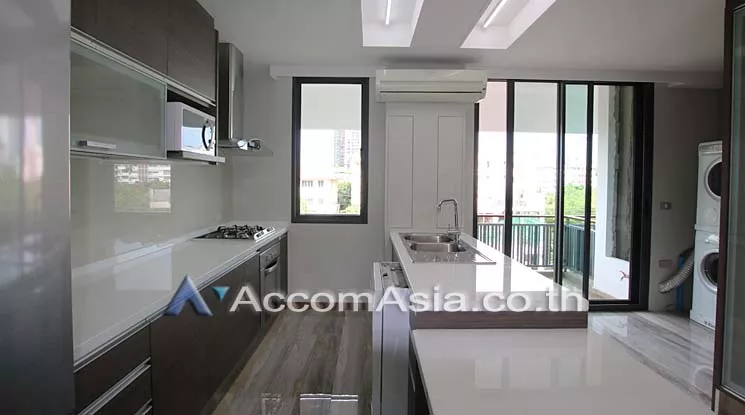 unitPet friendly |  4 Bedrooms  Apartment For Rent & Sale in Sathorn, Bangkok  near BTS Chong Nonsi (13001854)