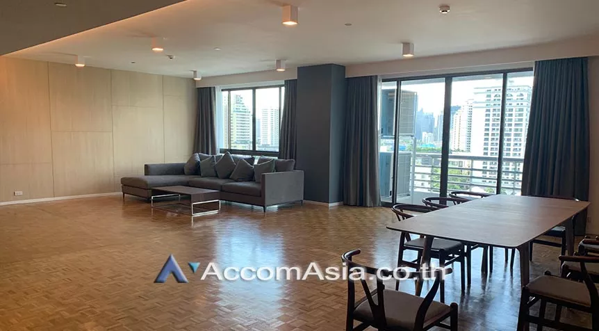  1  3 br Apartment For Rent in Sukhumvit ,Bangkok BTS Phrom Phong at High-Rise Serviced Apartment Near The Em District 13001858