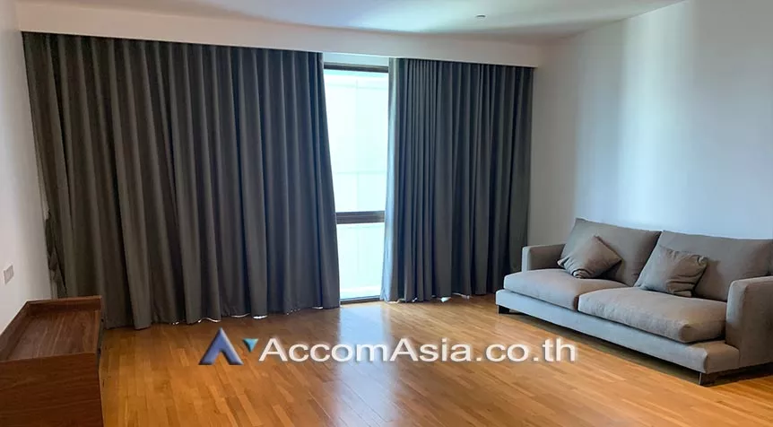 11  3 br Apartment For Rent in Sukhumvit ,Bangkok  at Cosy and perfect for family 13001858
