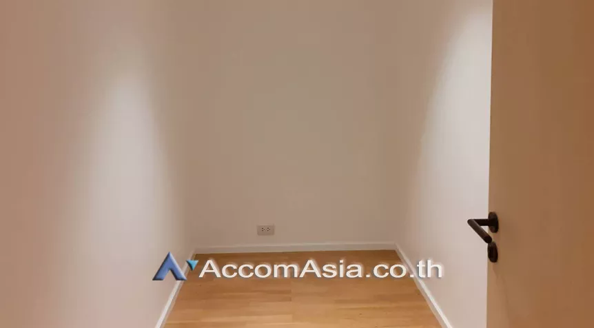 7  3 br Apartment For Rent in Sukhumvit ,Bangkok BTS Phrom Phong at High-Rise Serviced Apartment Near The Em District 13001858