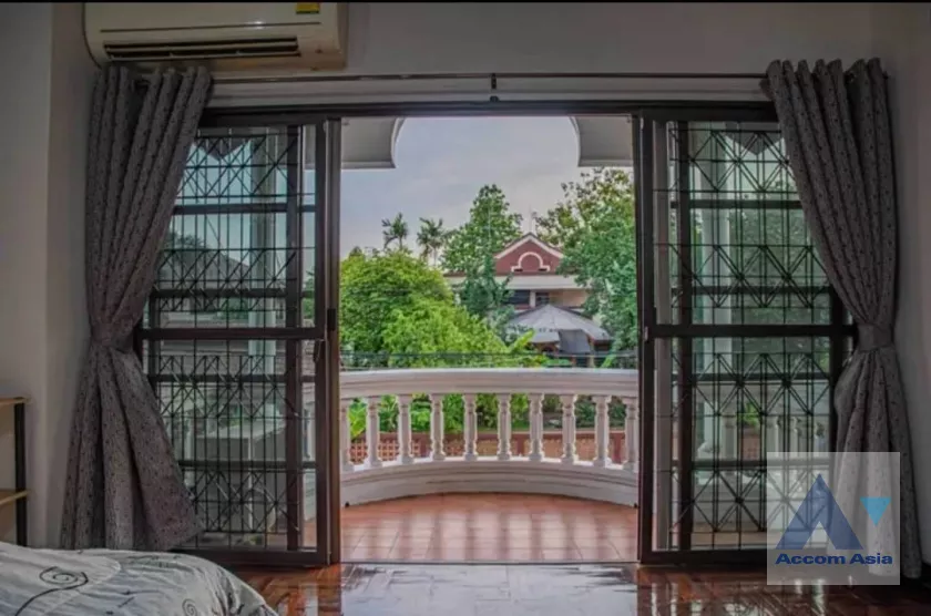 9  4 br House for rent and sale in sukhumvit ,Bangkok BTS Punnawithi 13001871