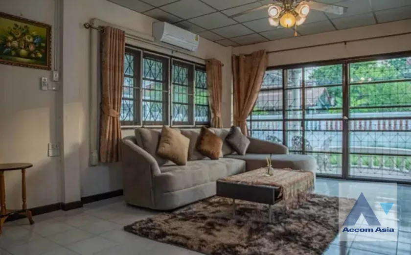  1  4 br House for rent and sale in sukhumvit ,Bangkok BTS Punnawithi 13001871