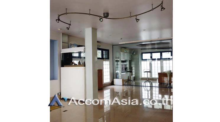 8  3 br House for rent and sale in Sukhumvit ,Bangkok BTS Phrom Phong 13001878