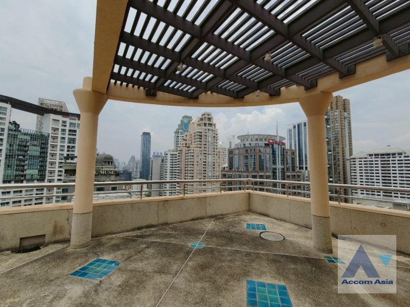 37  4 br Condominium For Rent in Ploenchit ,Bangkok BTS Chitlom at Baan Na Varang 20907