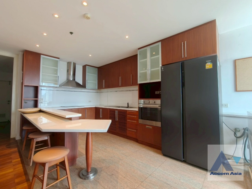 15  4 br Condominium For Rent in Ploenchit ,Bangkok BTS Chitlom at Baan Na Varang 20907