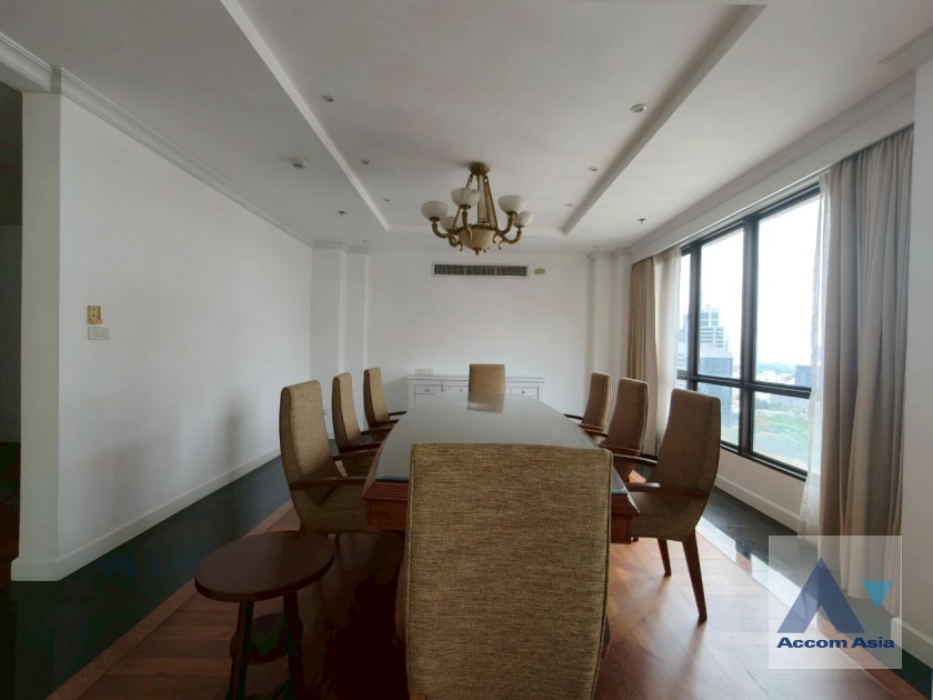 7  4 br Condominium For Rent in Ploenchit ,Bangkok BTS Chitlom at Baan Na Varang 20907