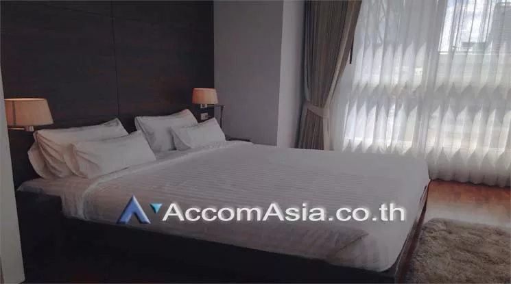Pet friendly |  3 Bedrooms  Apartment For Rent in Sukhumvit, Bangkok  near BTS Asok - MRT Sukhumvit (13001901)