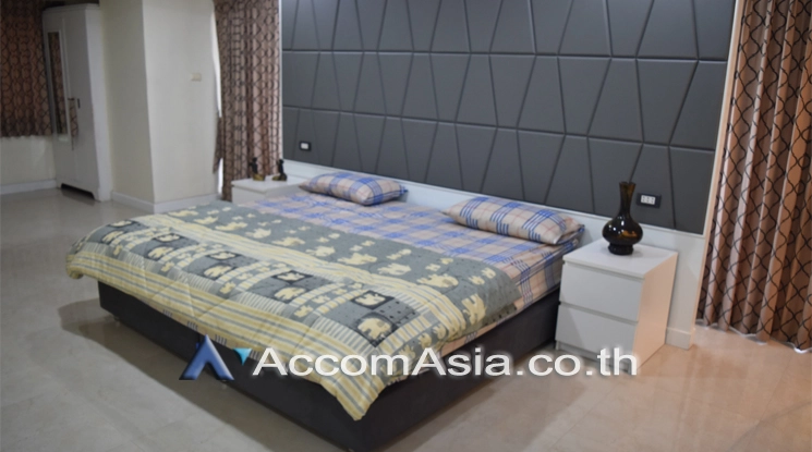 11  3 br Condominium for rent and sale in Charoen Nakhon ,Bangkok BTS Krung Thon Buri at Saichol Mansion 13001908