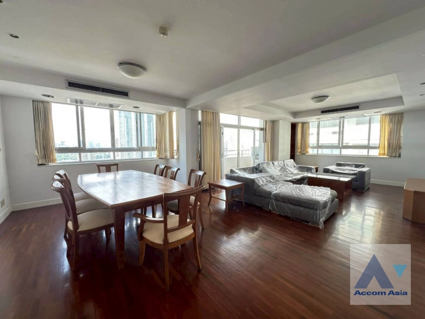 unitPet friendly |  3 Bedrooms  Apartment For Rent in Sukhumvit, Bangkok  near BTS Phrom Phong (13001912)