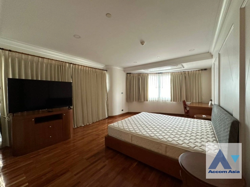 13  2 br Apartment For Rent in Sukhumvit ,Bangkok BTS Nana at Fully Furnished Apartment, Only 2 mins walk to BTS 13001950