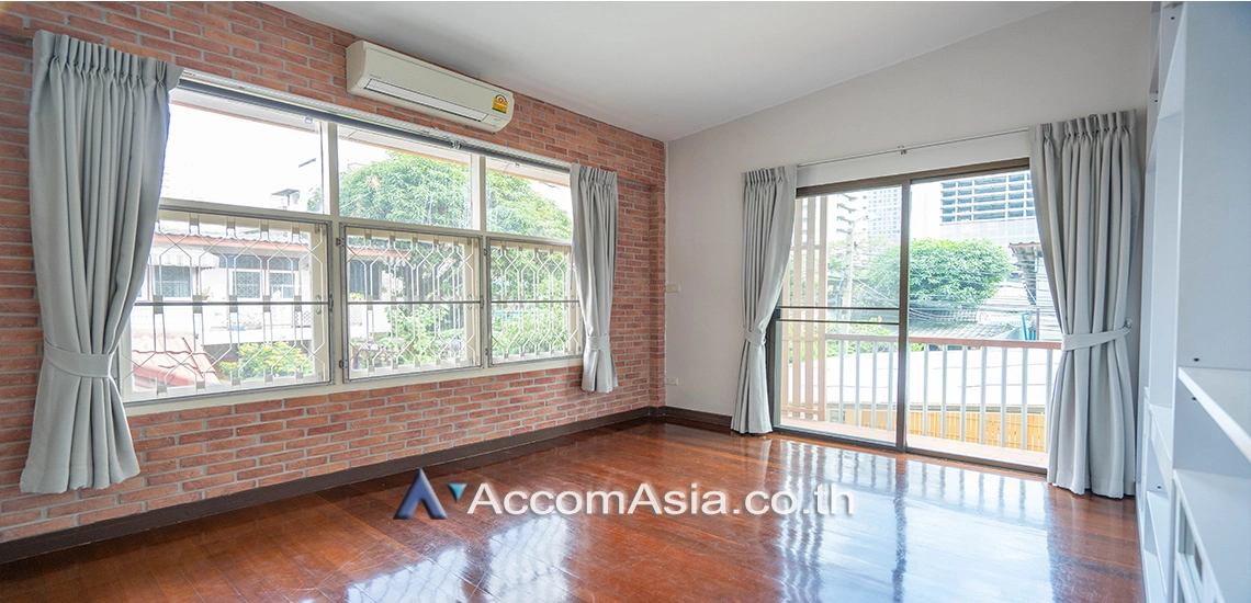 13  3 br House for rent and sale in Sukhumvit ,Bangkok BTS Asok - MRT Sukhumvit 13001960