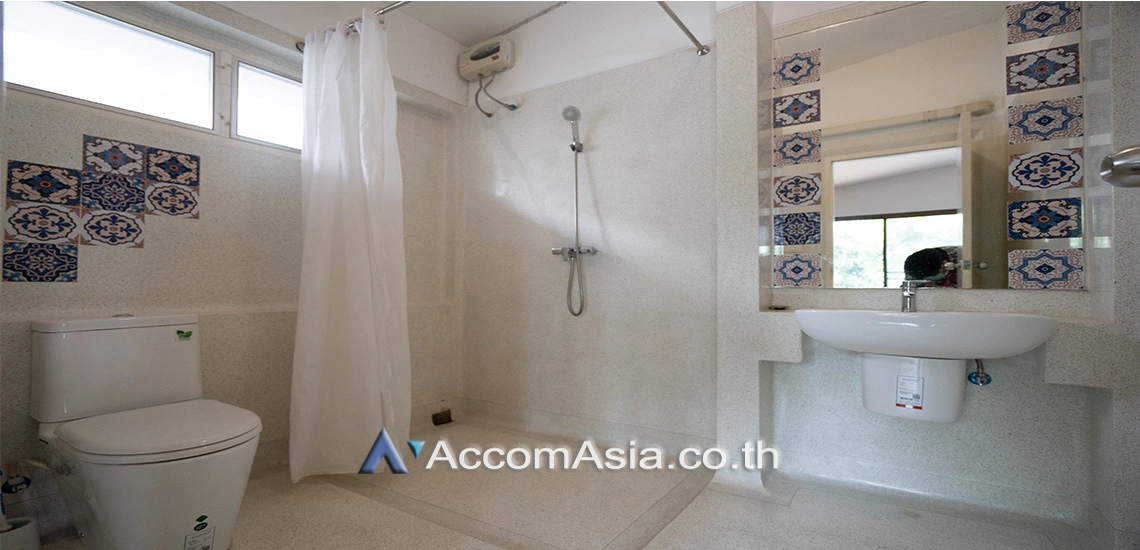15  3 br House for rent and sale in Sukhumvit ,Bangkok BTS Asok - MRT Sukhumvit 13001960