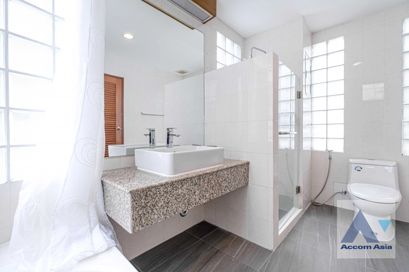 10  3 br Apartment for rent and sale in Sukhumvit ,Bangkok BTS Thong Lo at Greenery Space In Bangkok 13002009