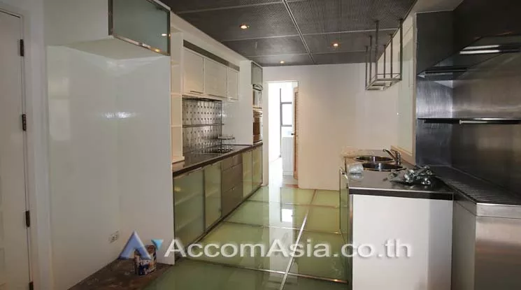 5  3 br Condominium For Rent in Ploenchit ,Bangkok BTS Ratchadamri at Baan Somthavil Ratchadamri 13002013