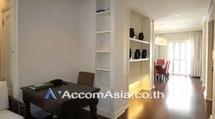 9  2 br Apartment For Rent in Silom ,Bangkok BTS Sala Daeng - MRT Silom at Luxurious Colonial Style 13002020